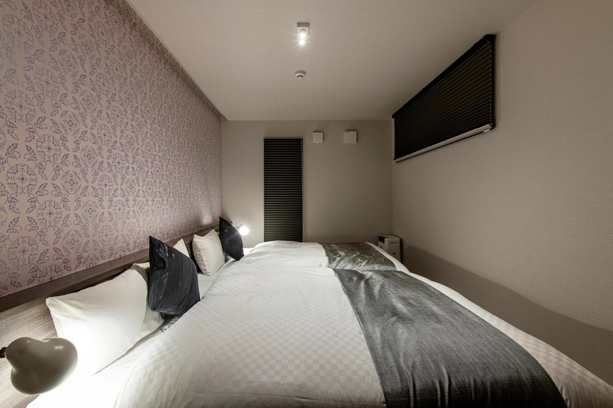 Hotel Mastay Jingumichi Киото Экстерьер фото